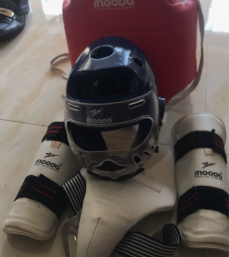 有跆拳道护具闲置欲出售 感兴趣的话点“我想...