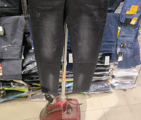 男士29码春秋款修身版牛仔裤，全新带吊牌 ...