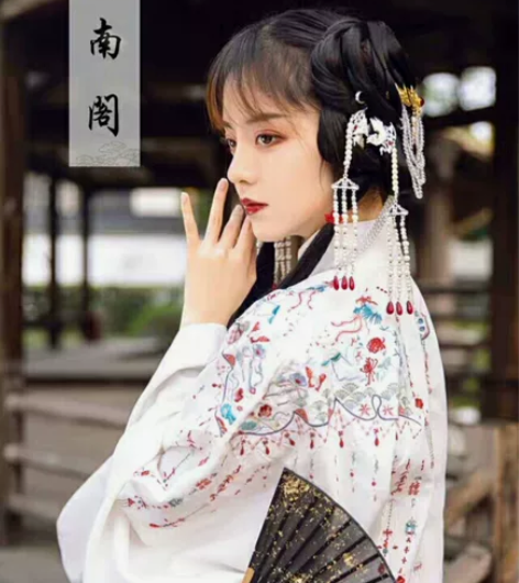 【正版汉服出租】司南阁 风垂璎珞/逍遥殿风...
