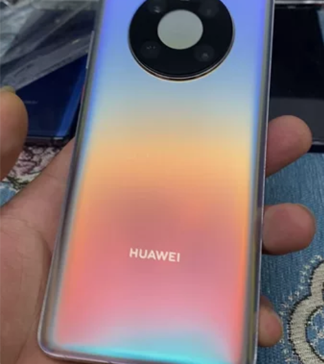 华为mate40E 感兴趣的话点“我想要”...
