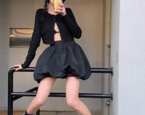 黑色花苞短裙蓬蓬裙半身裙 适合S的集美 松...