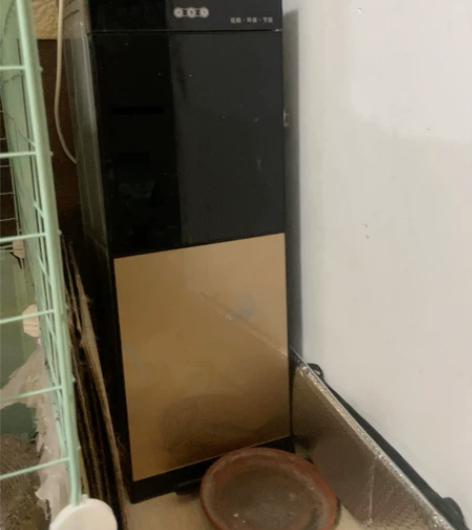 恩巍饮水机 冰温热三体 感兴趣的话点“我想...