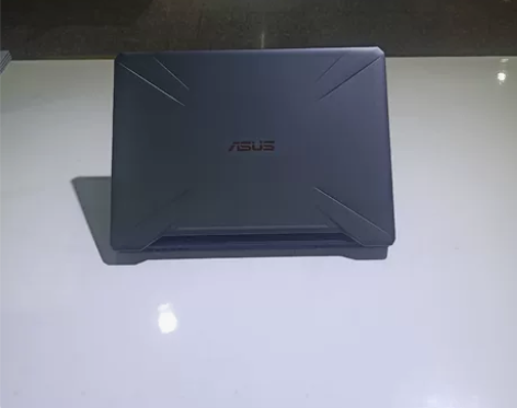 游戏本,华硕飞行堡垒,i7-8750 处理...