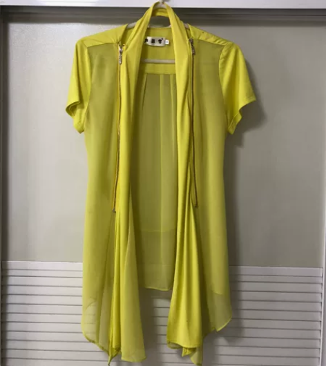 声雨竹女装3码 万达专柜入 很衬皮肤的姜黄...