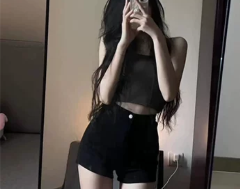 黑色牛仔短裤高腰女辣妹秋冬2022新款复古...