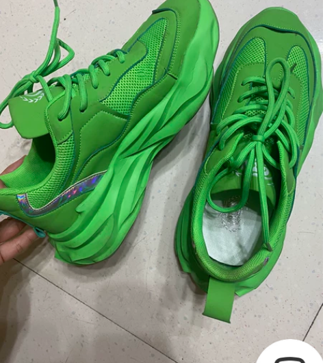 男运动鞋 40码 感兴趣的话点“我想要”和...