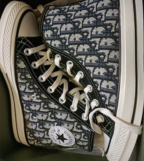 匡威加绒帆布鞋全新39码 前男友给买的一次...