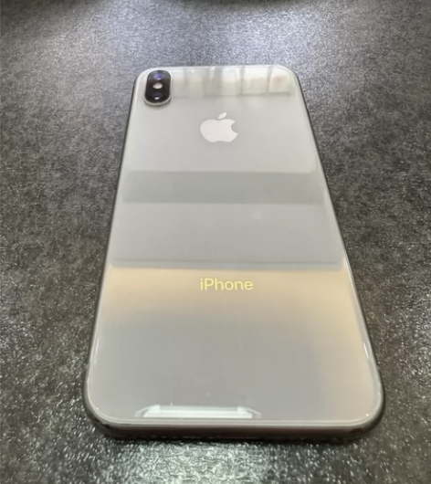 85成新自用iPhoneX256G港行，白...