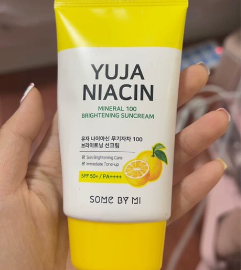 yujaniain 防晒 感兴趣的话点“我...