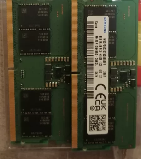 两张内存179包邮，三星DDR5笔记本内存...