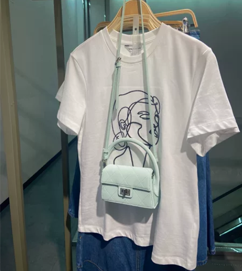 ?URBAN REVIVO2022包包女士...