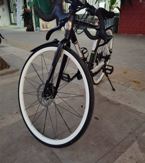 大品牌全新车，27速公路赛，前后碟刹，老板...