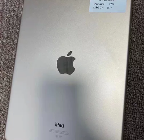 带笔一块出了，ipad2020款128g ...