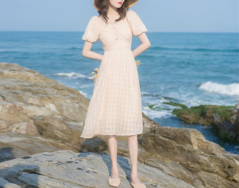 2022夏季新款流行减龄女裙子茶歇法式复古...