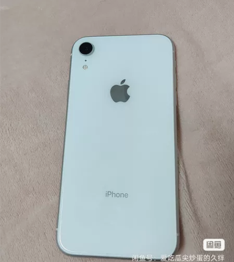 自用  iPhone XR  64g  无...