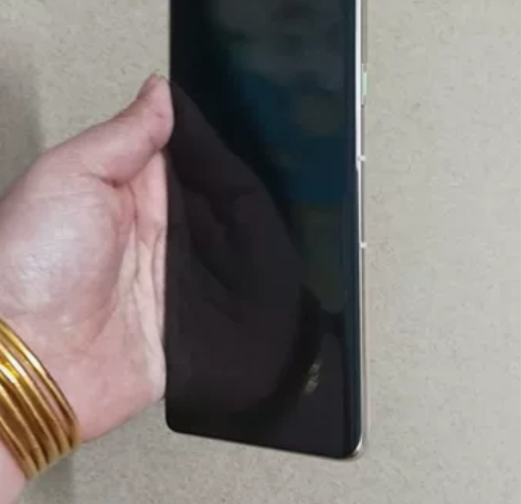 出售一台OPPO Reno9 Pro+ 内...