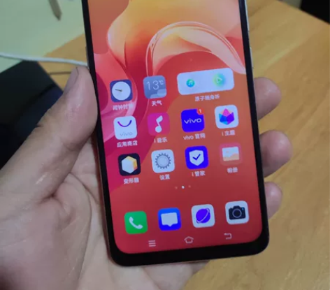 vivox27   8+256g内存 高通...