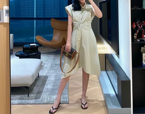 ED立领连衣裙女22夏新款设计感小众金属扣...