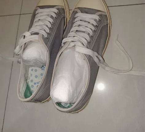 如图两双帆布鞋 都是40码  给钱就出?轻...