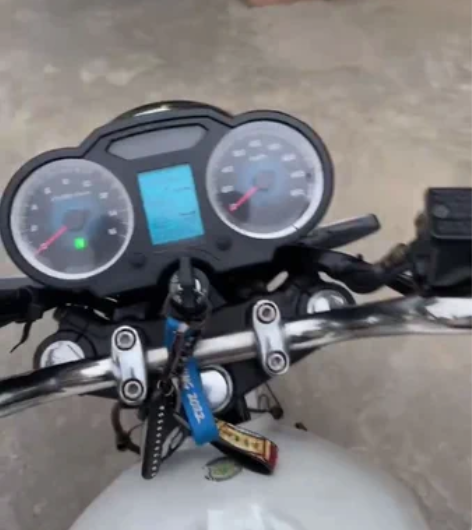 银钢150-22a大迷你 16款10月出厂...