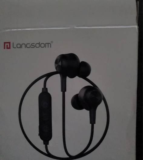 闲置兰士顿蓝牙耳机挂脖式 感兴趣的话点“我...