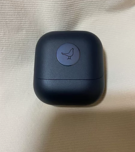 个人正在用的小鸟Libratone air...