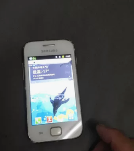 三星手机正常使用，当废品处理，看好再拍，不...