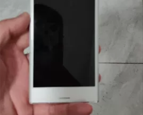 索尼xz1c之前买的备用机 手机外观良好几...