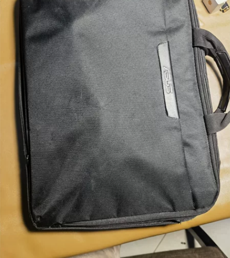 华硕笔记本i7，游戏支持好，型号和硬件详看...