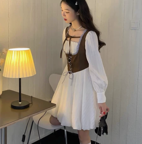 梨甜醒/骑士裙 设计感复古法式长袖腰封连衣...