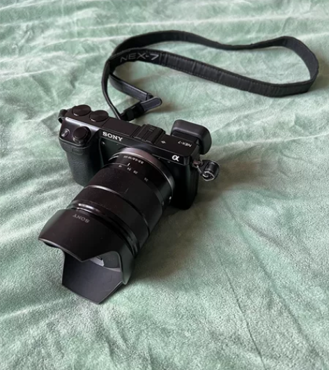 索尼 NEX-7 微单，功能全好，原装进口...
