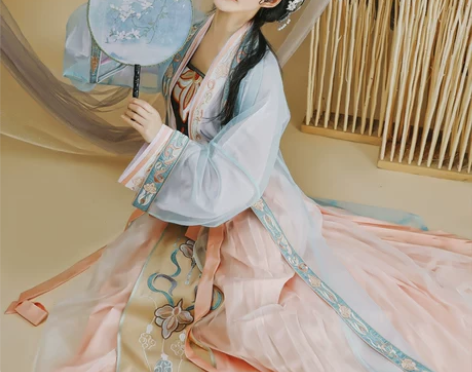 都城南庄汉服探花漫褙子白菜全套抹胸宋制飘逸...