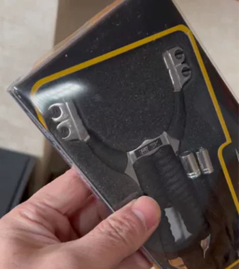 李寻欢弹弓，夜叉，全新一套，未拆封，闲鱼产...