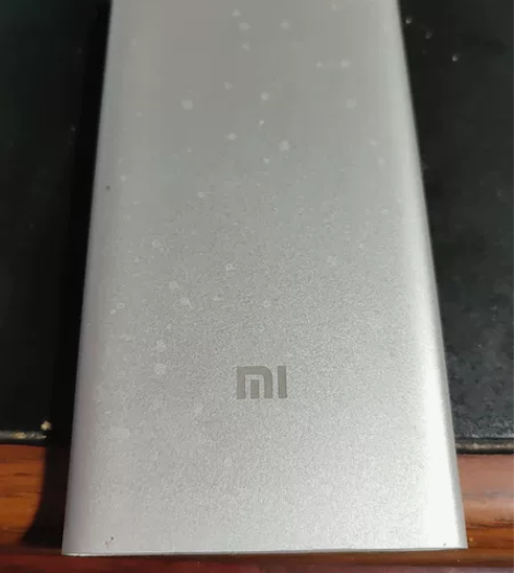 小米充电宝，闲置出，输出5.1v2.1A，...