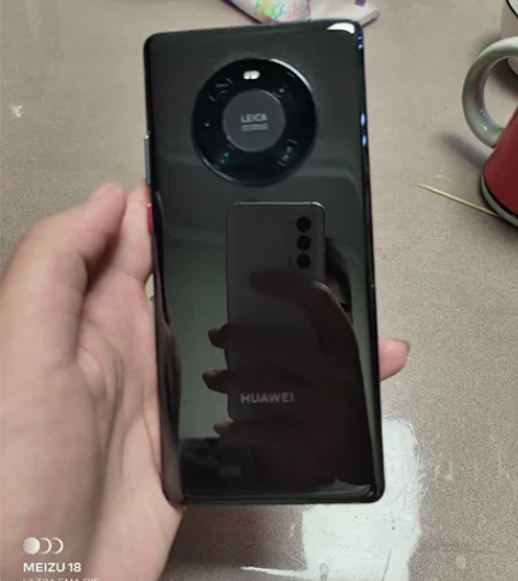 华为mate40pro 5g黑色,电池91...