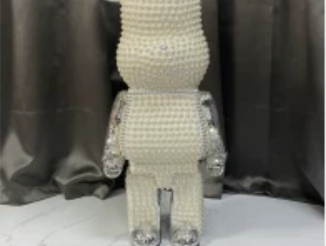 【全新清仓处理】暴力熊大摆件潮玩摆件客厅树...