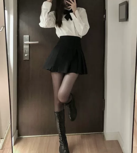 实拍,高腰显瘦百搭韩版修身短裙百褶裙。s码...