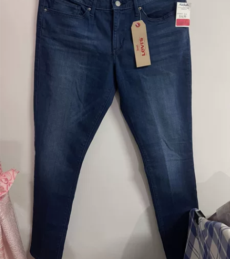 带吊牌李维斯711女士170码牛仔裤修身弹...