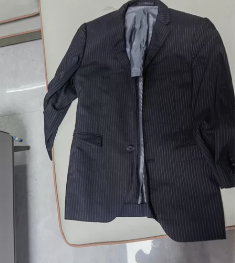 Burberry巴宝莉正品男士条纹西服西装...
