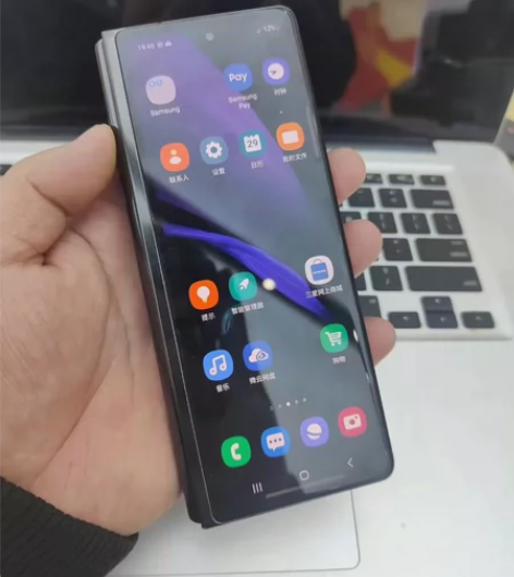 三星Fold2国行极品成色，纯原装，秒杀3...