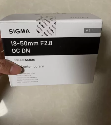 适马18-50mm F2.8 DN半画幅v...