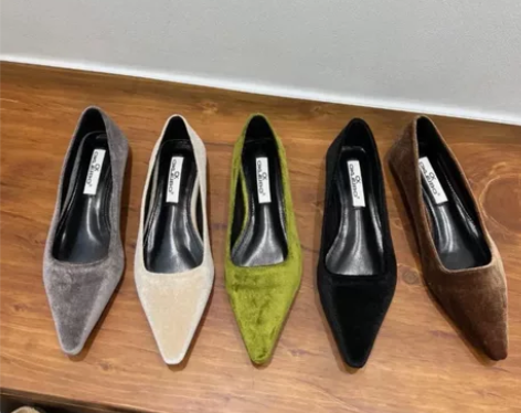 韩国东大门方头单鞋2022秋冬新款温柔绒面...