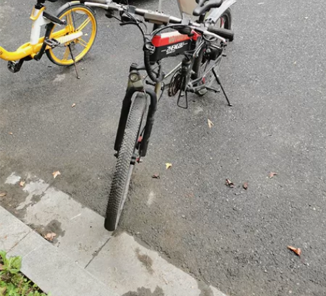 正步电动车 拧把不启动（可能接触不良吧，不...