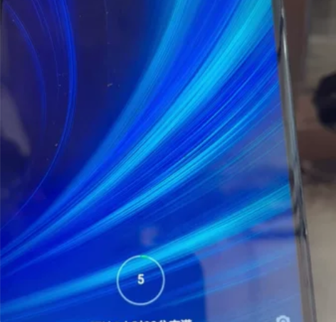 小米note1 16g后盖碎了 忘了小...