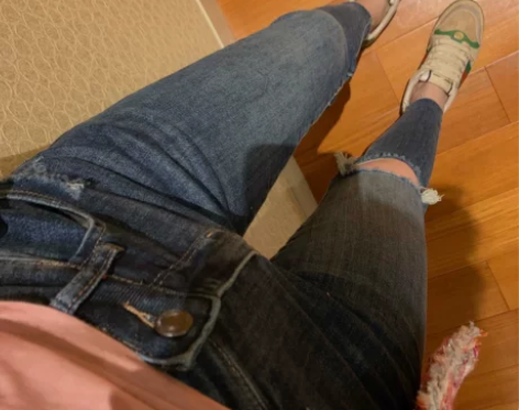 朝子 很显瘦破洞牛仔裤女修身韩版紧身小脚裤...