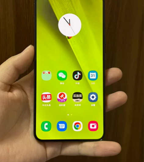 三星 s22+，外版单卡全网通，8+128...
