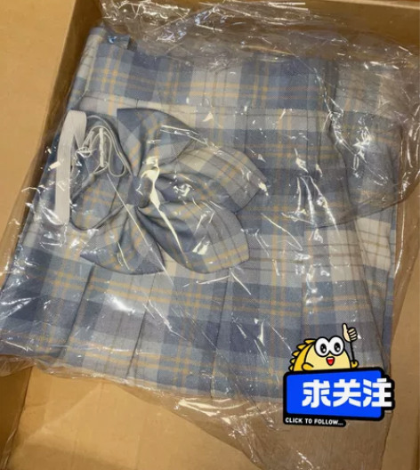 中牌JK群 XL码，腰围大概73cm，我7...