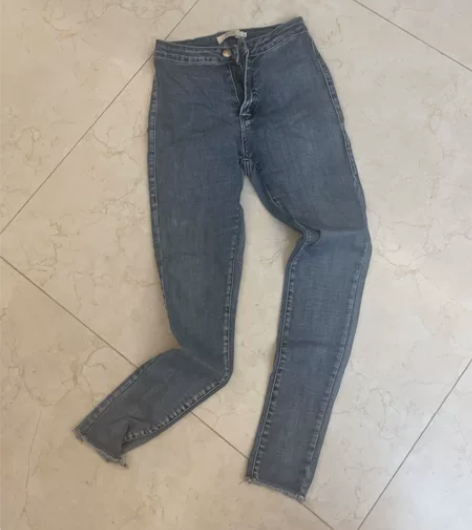 女士水洗牛仔裤s码 售出不退轻微穿着痕迹S...