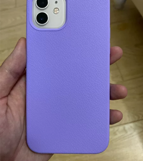 iPhone12液态硅胶手机壳 换13了剩...