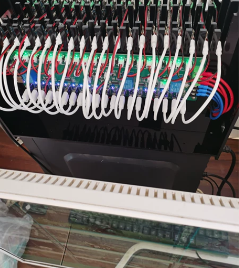 出售主板机刚用半个月 感兴趣的话点“我想要...